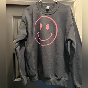 New-Black Smiley Sweatshirt-M